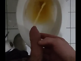 652 piss porn videos